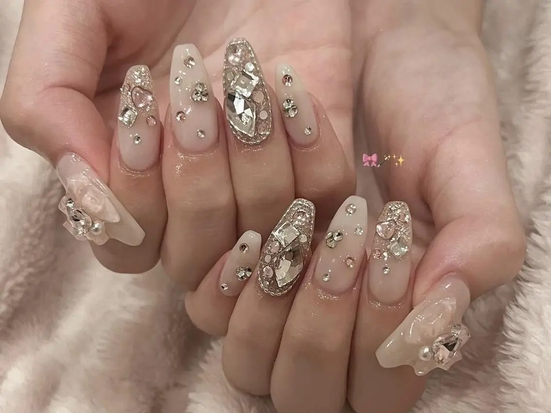 ネイル オーロラネイル 長さ出し フットネイル フレンチネイル ジェルネイル Yuu🎀 Belle Nailのネイルデザイン