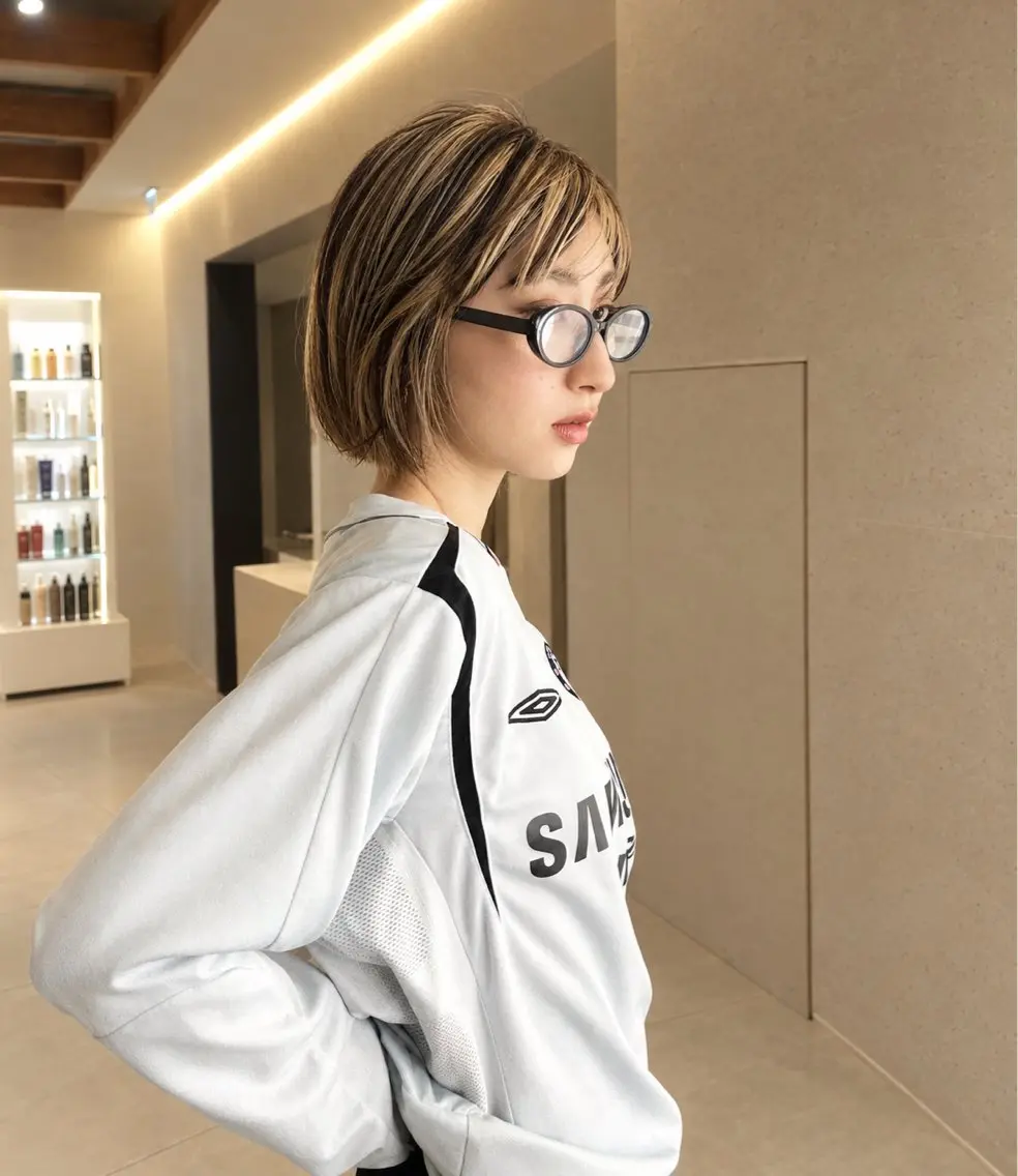 ミディアム カラー ヘアカラー トリートメント kakeru/ボブ レイヤー・パーマのヘアスタイル