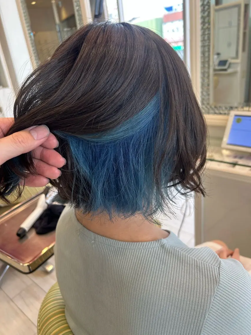 ショート カット ヘアカラー 中川 拓弥のヘアスタイル