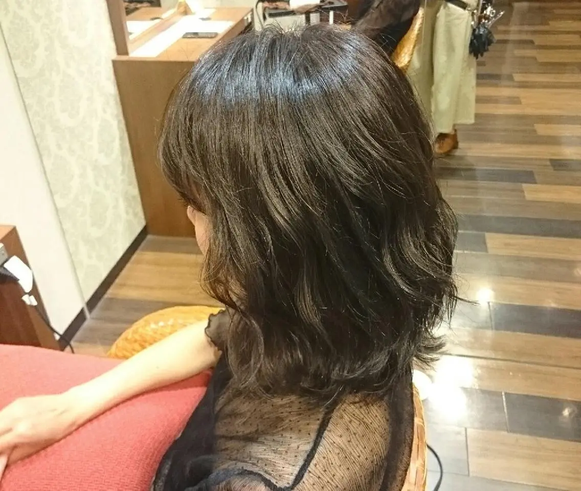 ミディアム カラー グレージュ トリートメント ◎モチマル チアキ◎のヘアスタイル