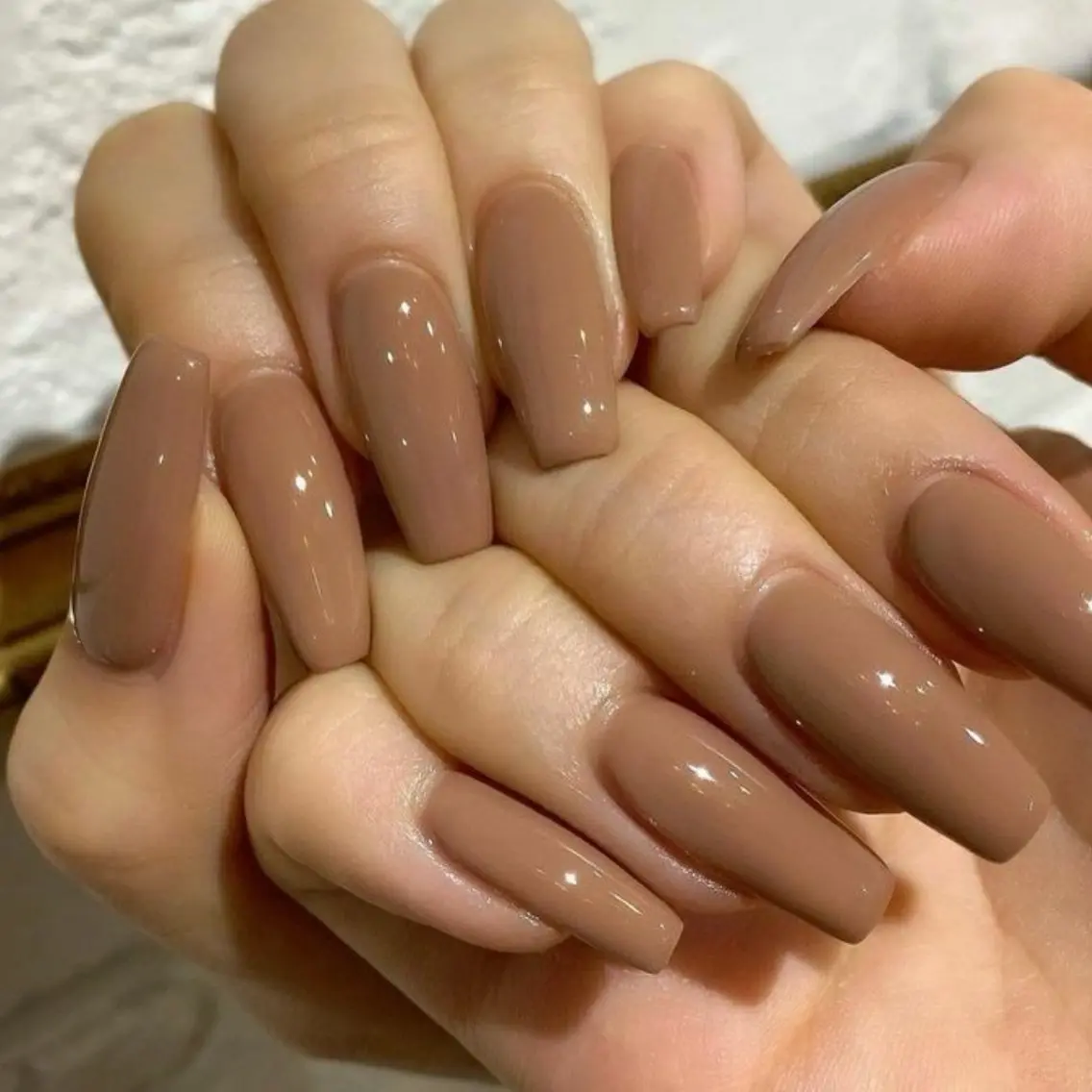 ネイル フットネイル ワンカラーネイル ハンドネイル LAVISH manaのネイルデザイン