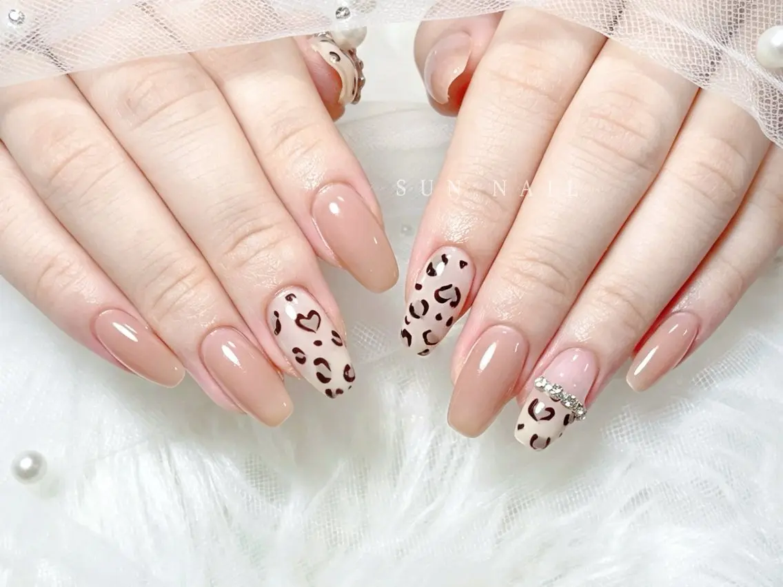 ネイル ハンドネイル ハンドケア SUN nail上本町のネイルデザイン