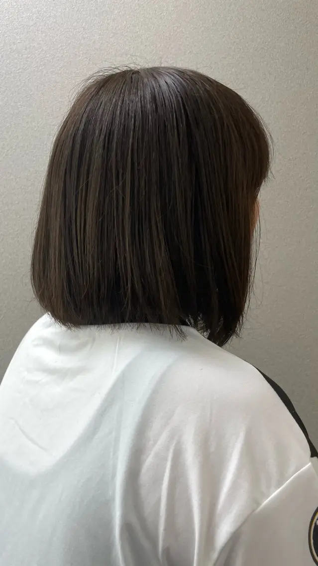 ミディアム ニュアンスカラー/ 🫧レミ(坊主)のヘアスタイル