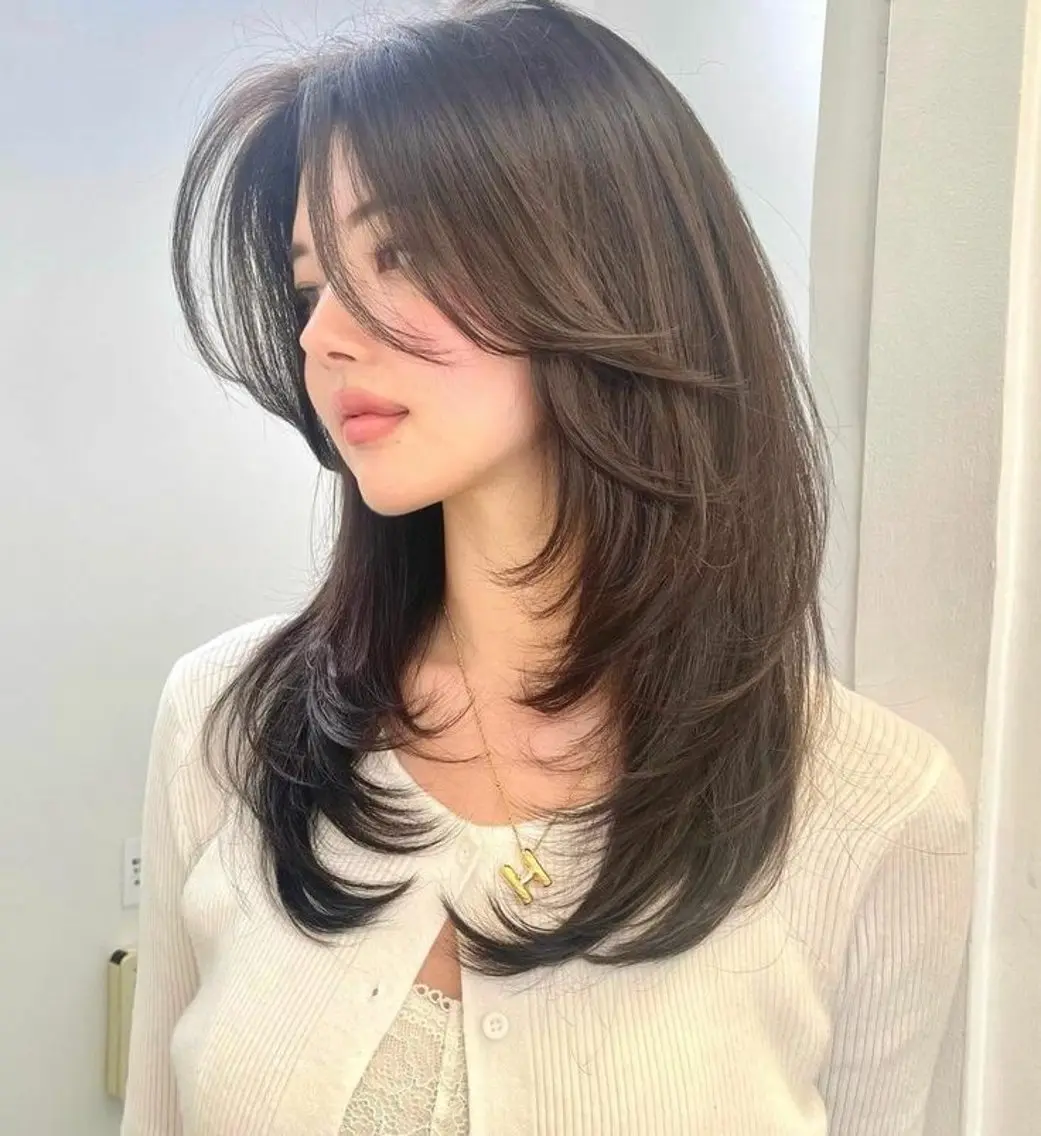 ロング レイヤーカット カット juri / 韓国ヘアのヘアスタイル