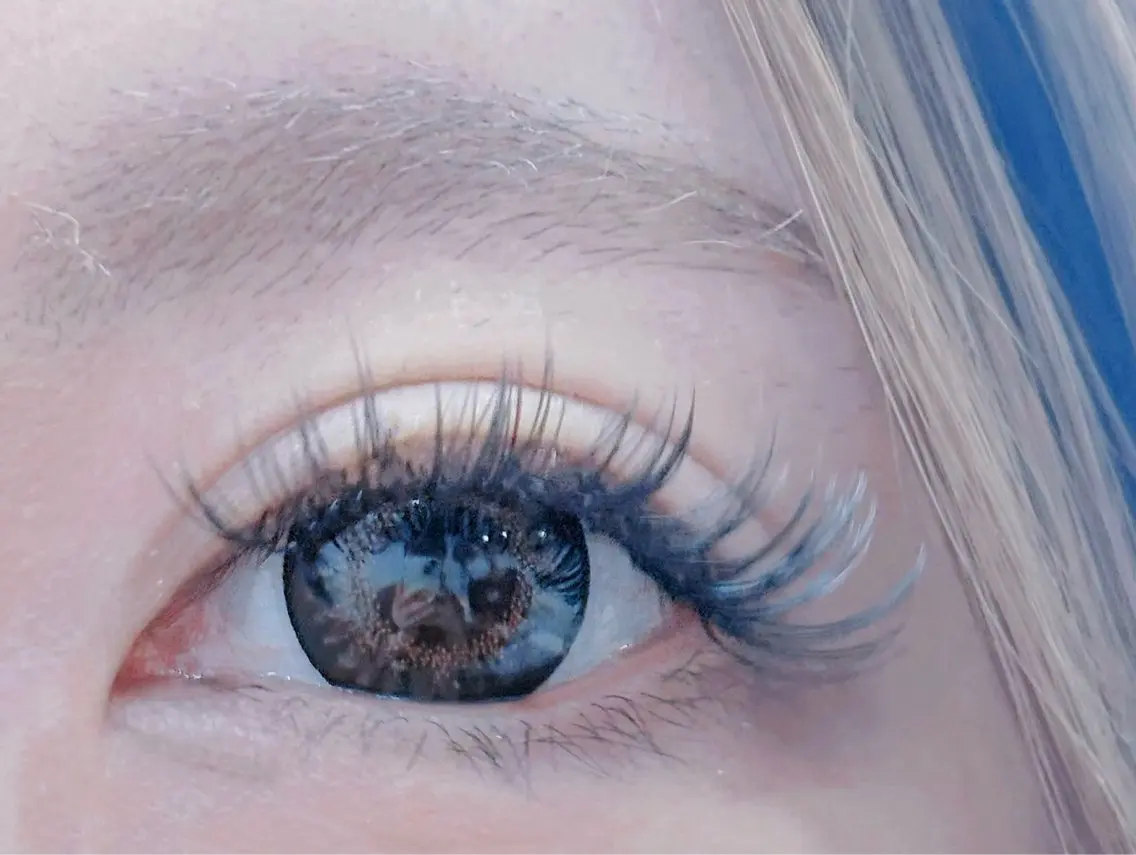 マツエク・マツパ バインドロック EMA BEAUTY マツエクサロン池袋店のマツエク・マツパデザイン
