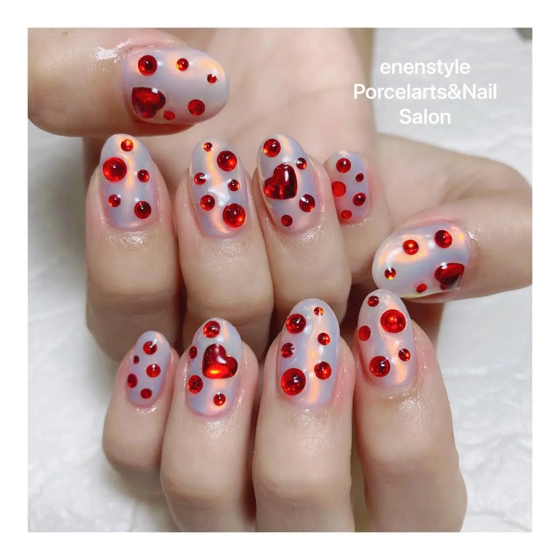ミディアム ネイル ハンドネイル 🐾enen style 🐾のネイルデザイン