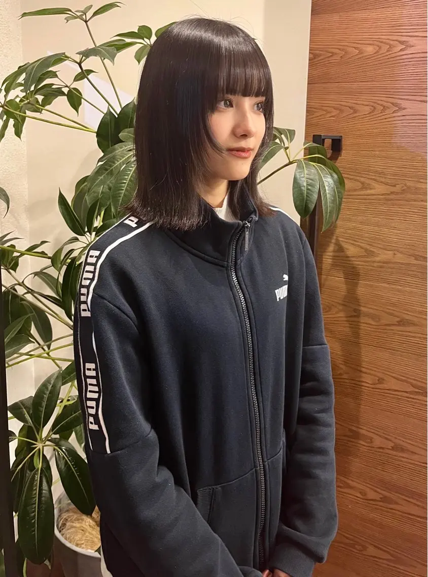 ミディアム 顔まわりレイヤー 顔周りカット レイヤーカット 杉原 駿亮のヘアスタイル