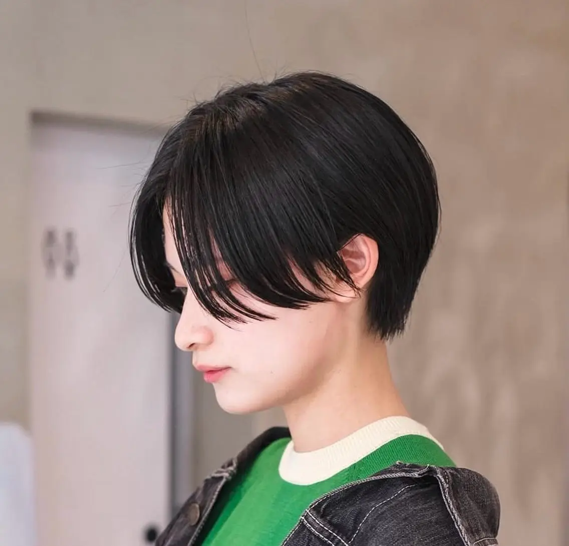 ショート カラー 木下 泰乙のヘアスタイル