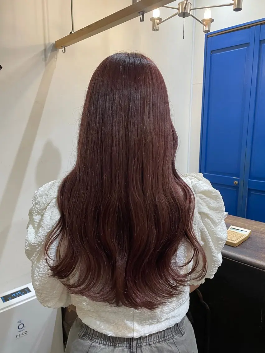 ロング ピンクブラウン 橘　愛佳/暖色系 レイヤーカットのヘアスタイル