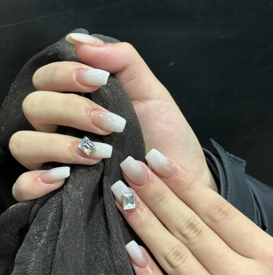 ネイル ハンドネイル 🍑 momo_nailのネイルデザイン
