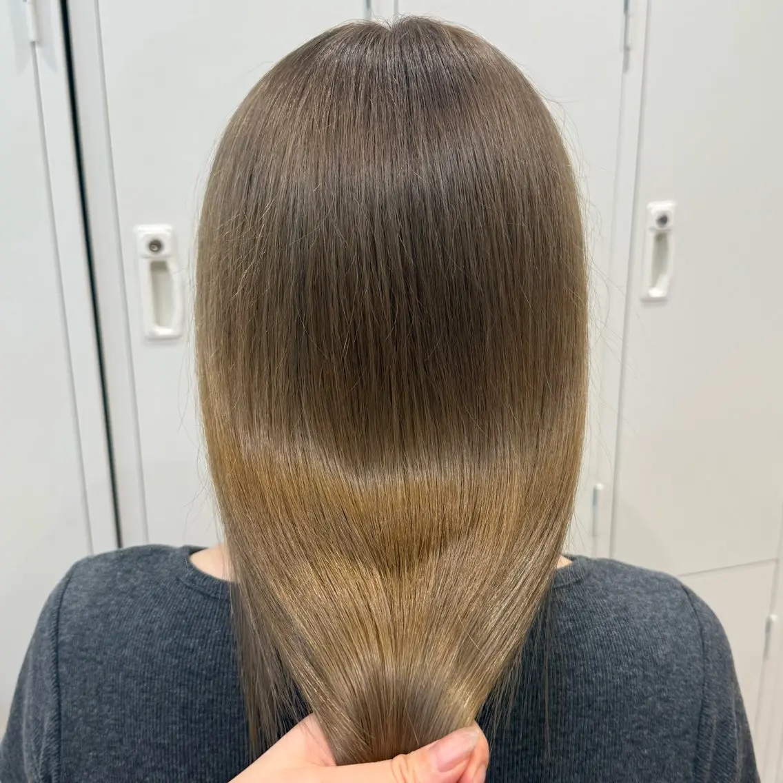 ロング カラー ヘアアレンジ キヨミ 韓国レイヤーカットのヘアスタイル