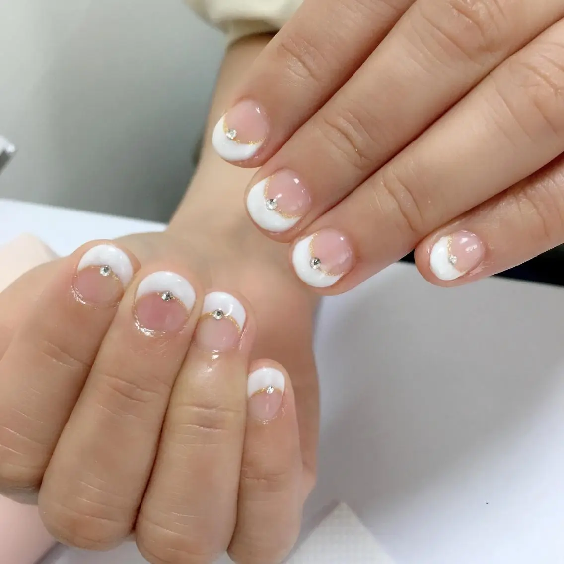 ネイル フレンチネイル ラメ(グリッター) ストーンネイル Nono Nail ノノネイルのネイルデザイン