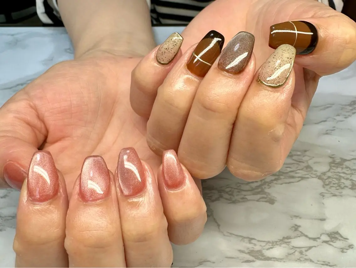 ネイル オーロラネイル マグネットネイル ニュアンスネイル ワンカラーネイル 夏ネイル Mai’s nailのネイルデザイン