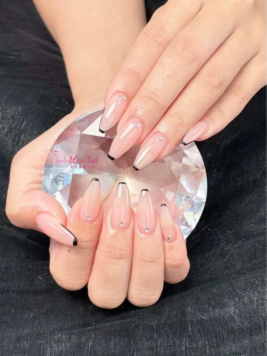 ネイル 桜ネイル 長さ出し フラワーネイル フレンチネイル ジェルネイル ハンドネイル ACon NailSalonのネイルデザイン