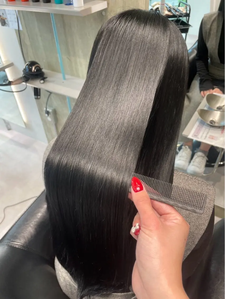 ロング 髪質改善 縮毛矯正 Lino nanaのヘアスタイル