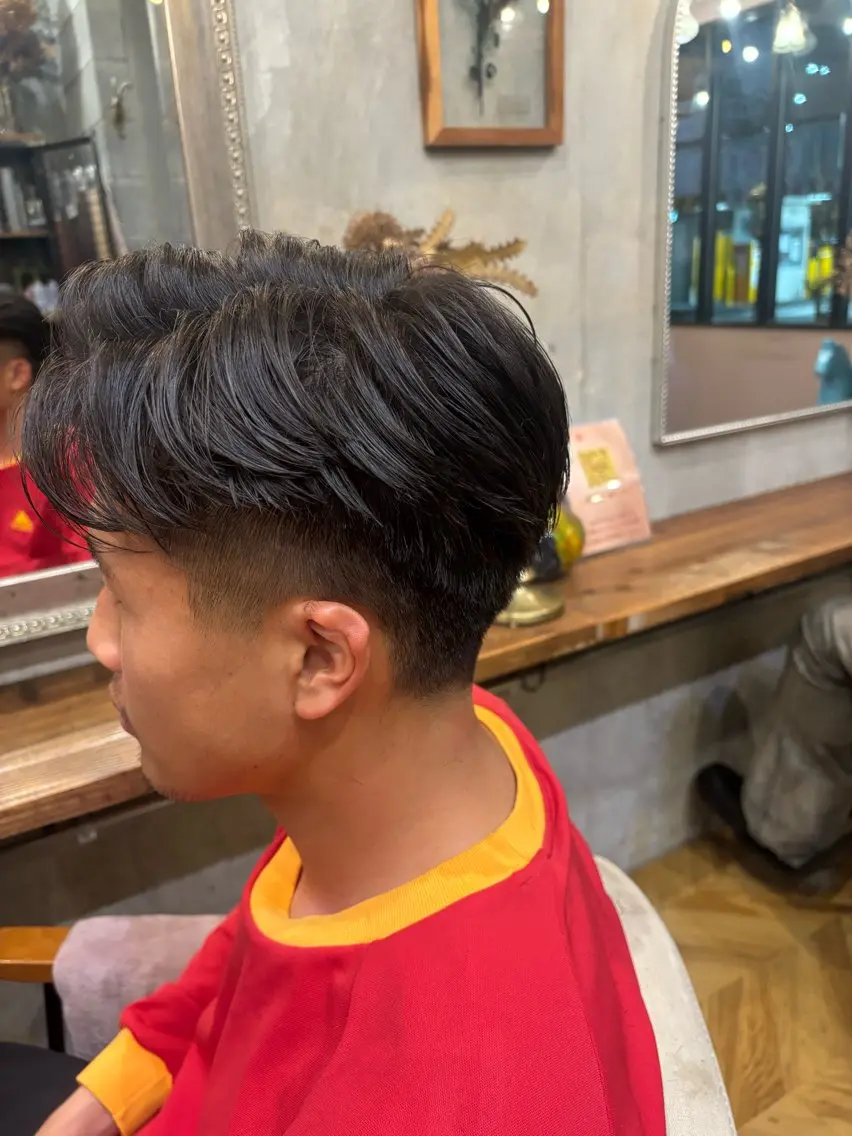 メンズ アシスタント YASUTOのヘアスタイル