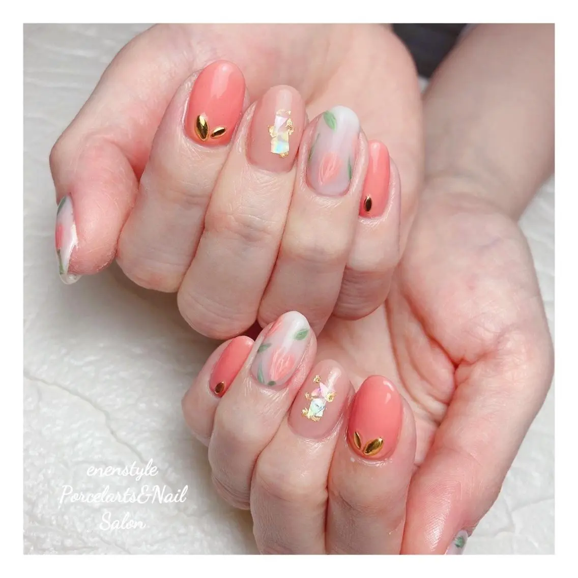 ミディアム ネイル 🐾enen style 🐾のネイルデザイン