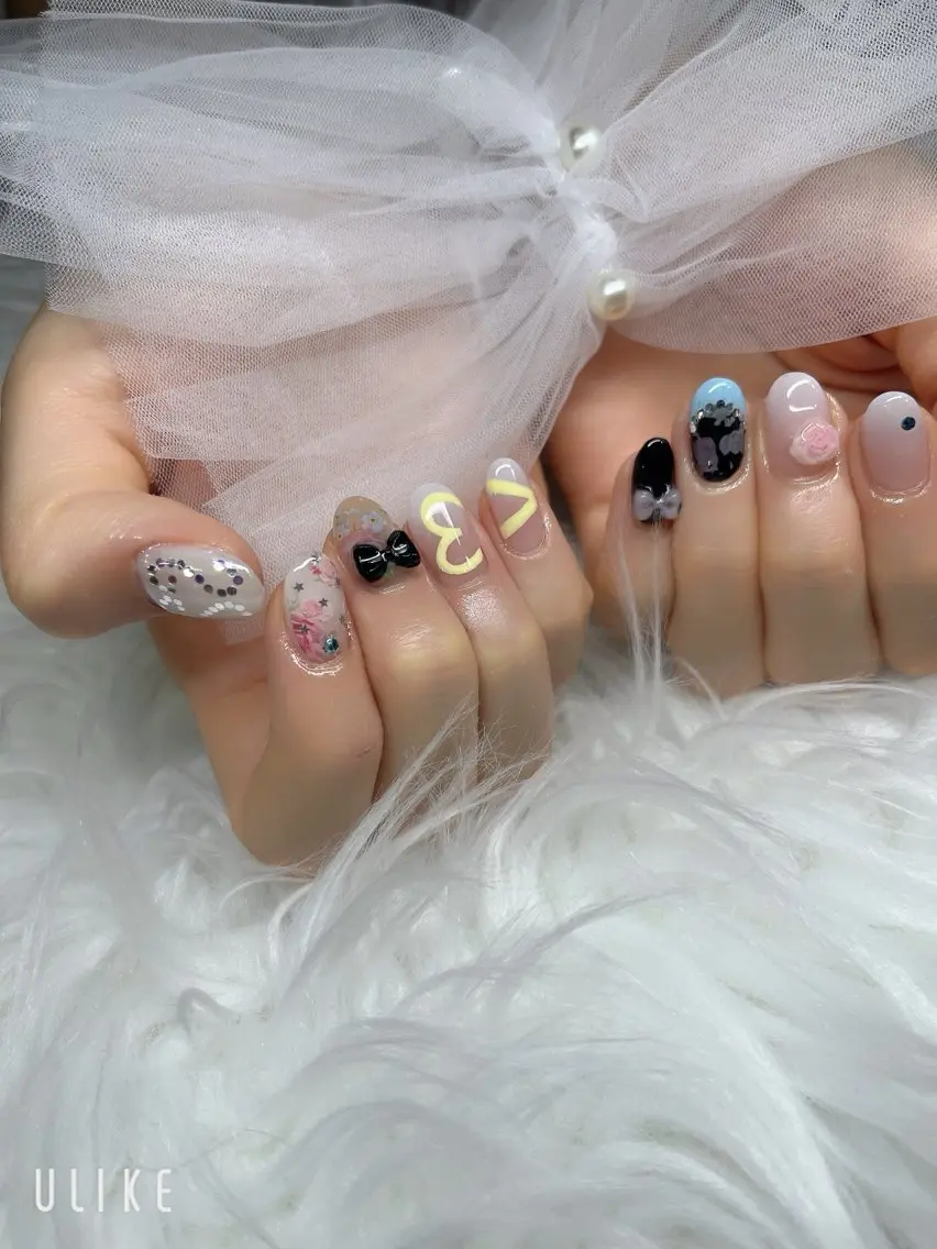 ネイル ハンドネイル YOLO NAILのネイルデザイン