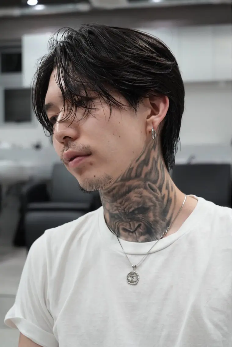 パーマ ヘアアレンジ メンズ センターパート メンズ韓国風 メンズパーマ ニュアンスパーマ カット パーマ ヘアセット (メンズ特化) AKIのヘアスタイル