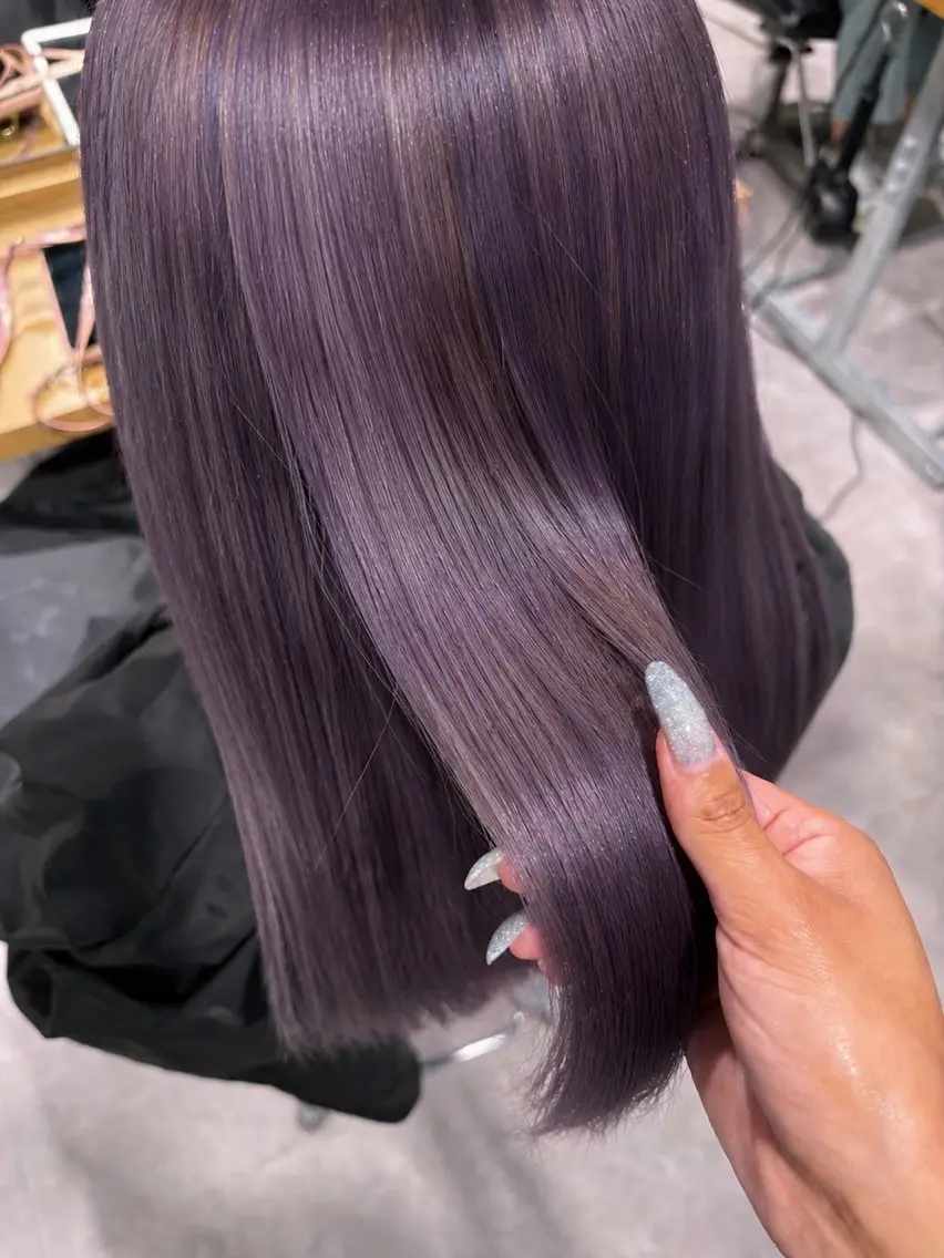 ロング ヘアカラー ︎︎ HINAのヘアスタイル