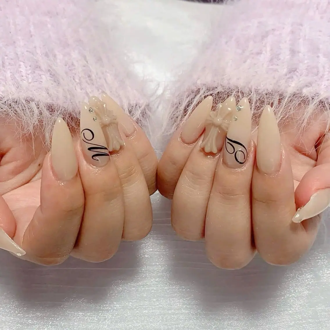 ネイル キラキラネイル マグネットネイル ぷっくりネイル 春ネイル ワンホンネイル ハンドネイル Candy Nailのネイルデザイン