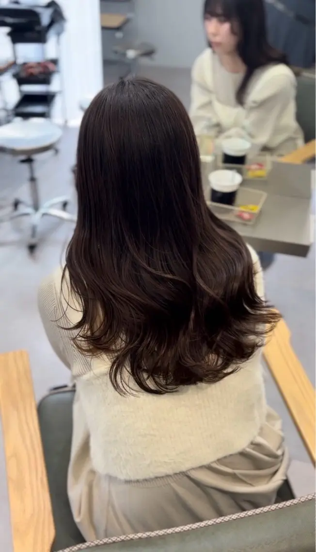 ロング カラー ベージュカラー ブリーチ ブリーチなしカラー 学生 トリートメント ヘアカラー 仙台/ベージュ／ 艶カラー／三宅空翔のヘアスタイル