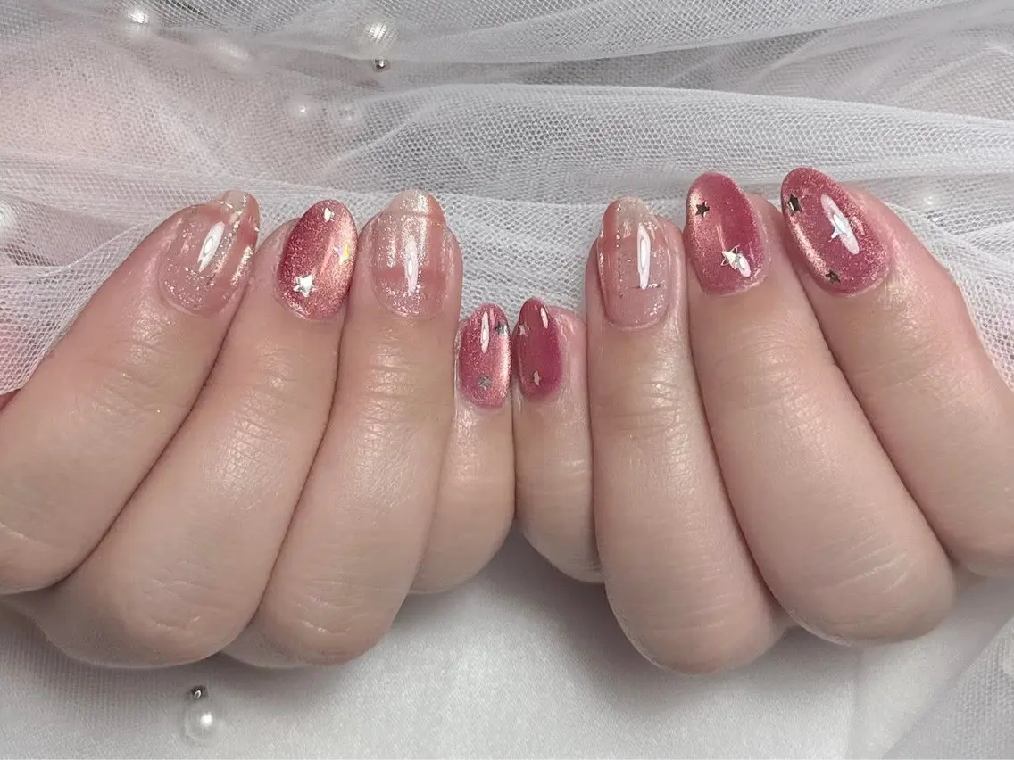 ネイル チークネイル フレンチネイル グラデーション マグネットネイル ミラーネイル ハンドネイル sorako nailのネイルデザイン