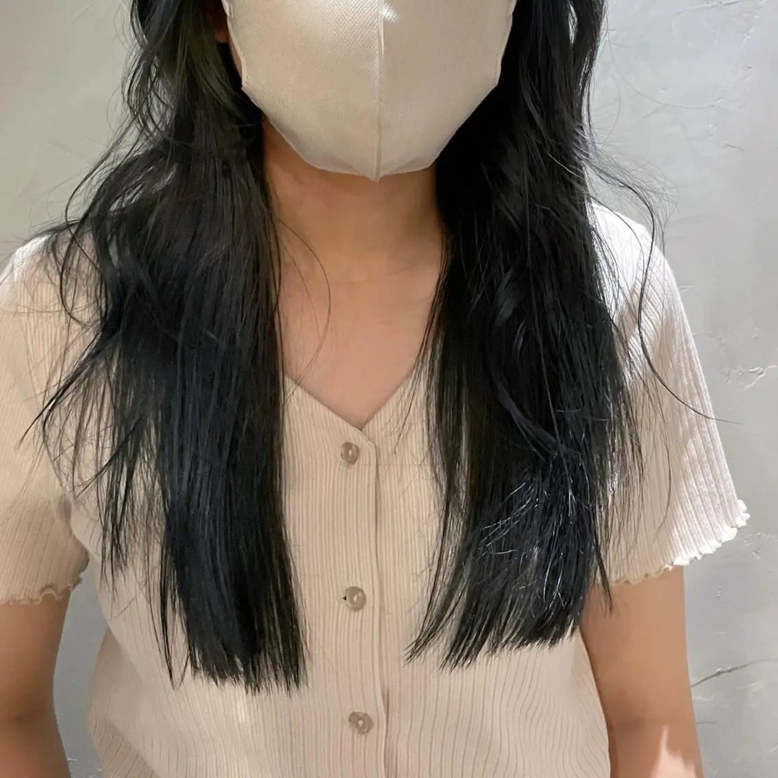 ロング ヘアカラー トリートメント nene .のヘアスタイル