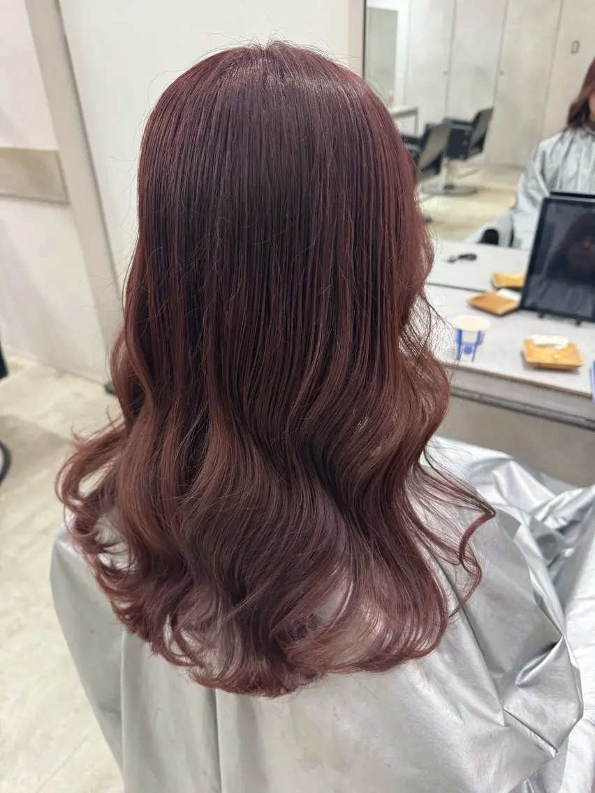 ロング ヘアカラー トリートメント 透明感カラー✨艶髪 制作🌱山根あゆみのヘアスタイル