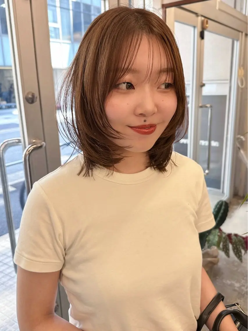 ミディアム カラー ヘアカラー トリートメント 🐏nao /レイヤーカット🐏のヘアスタイル