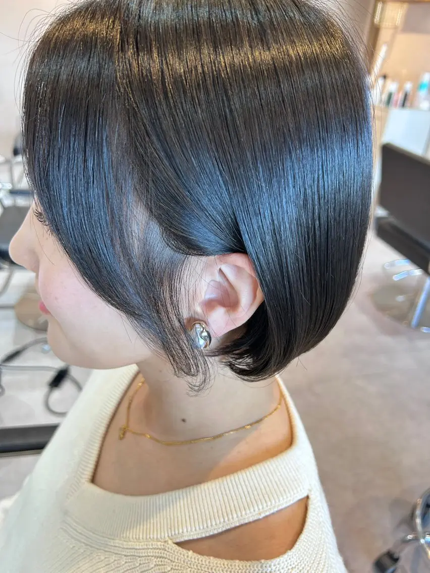 ショート カット トリートメント TOSHIKI 透明感カラー🌈のヘアスタイル
