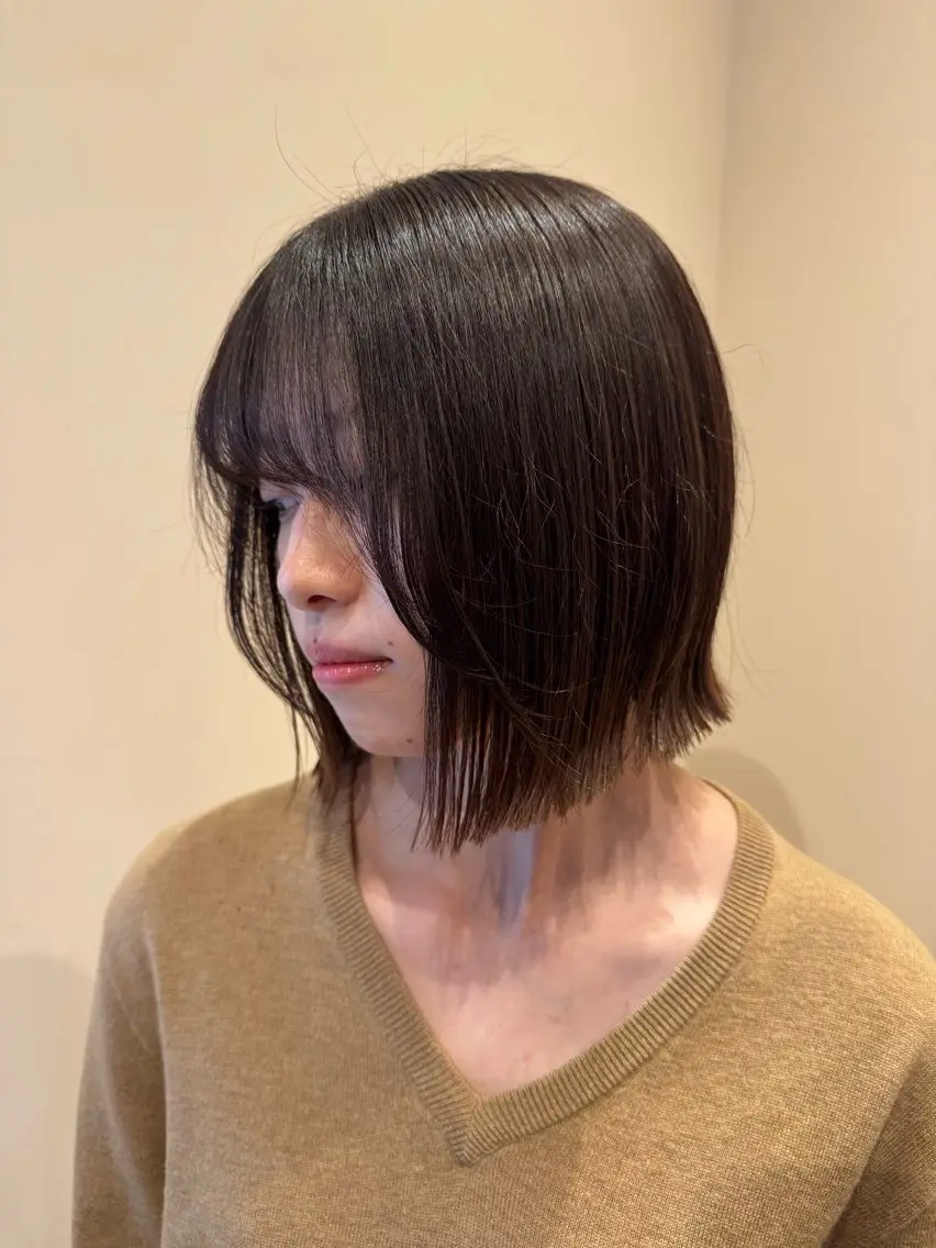 ショート ボブ カット ENIF 大島 芽生のヘアスタイル