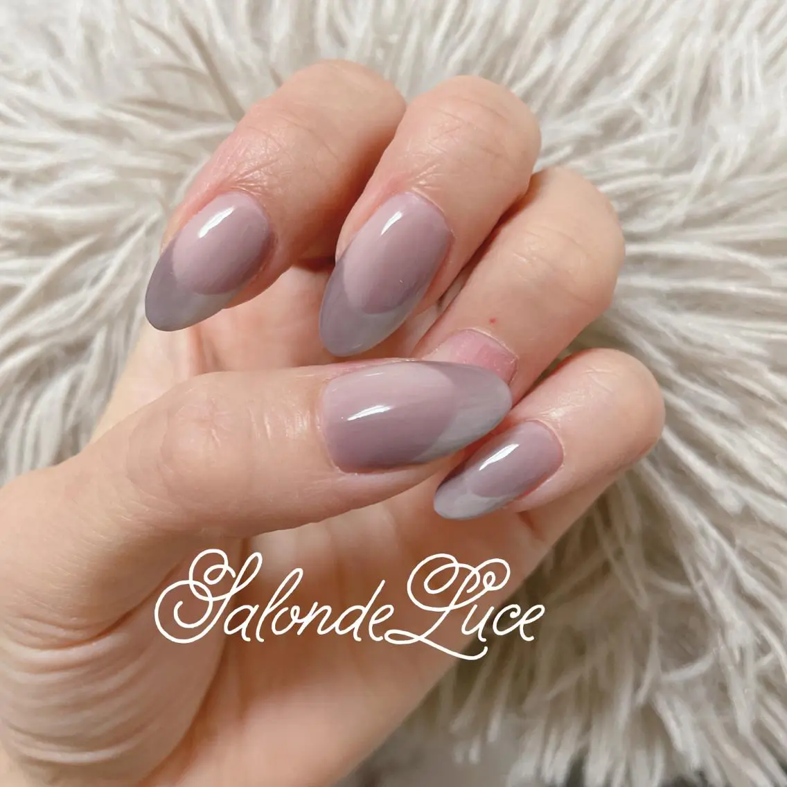 ネイル フレンチネイル オンブレフレンチ Salon de Luceのネイルデザイン