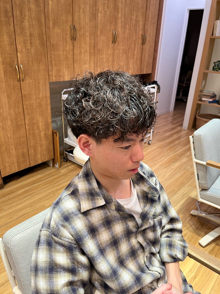 ショート 坂下 七星のヘアスタイル