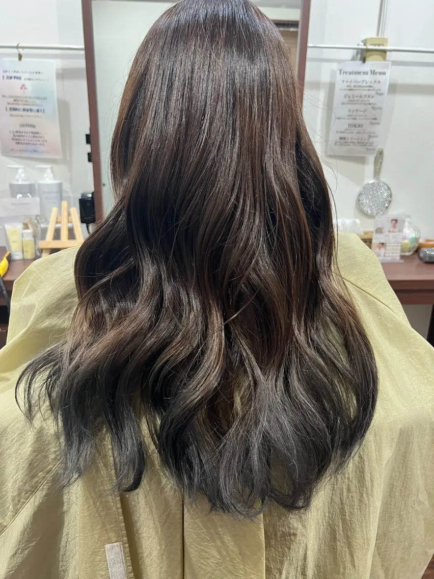 ロング カラー TELA HAIR 店長 塩田のヘアスタイル