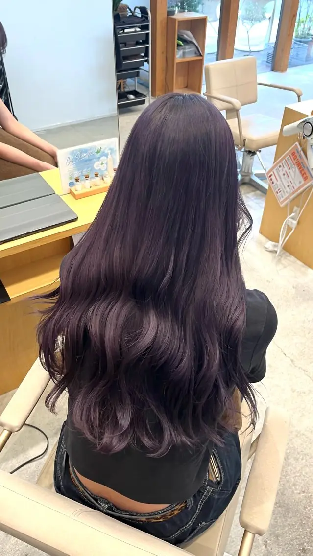 ロング カラー 透明感カラー ラベンダーカラー トリートメント 森山 遥葵のヘアスタイル