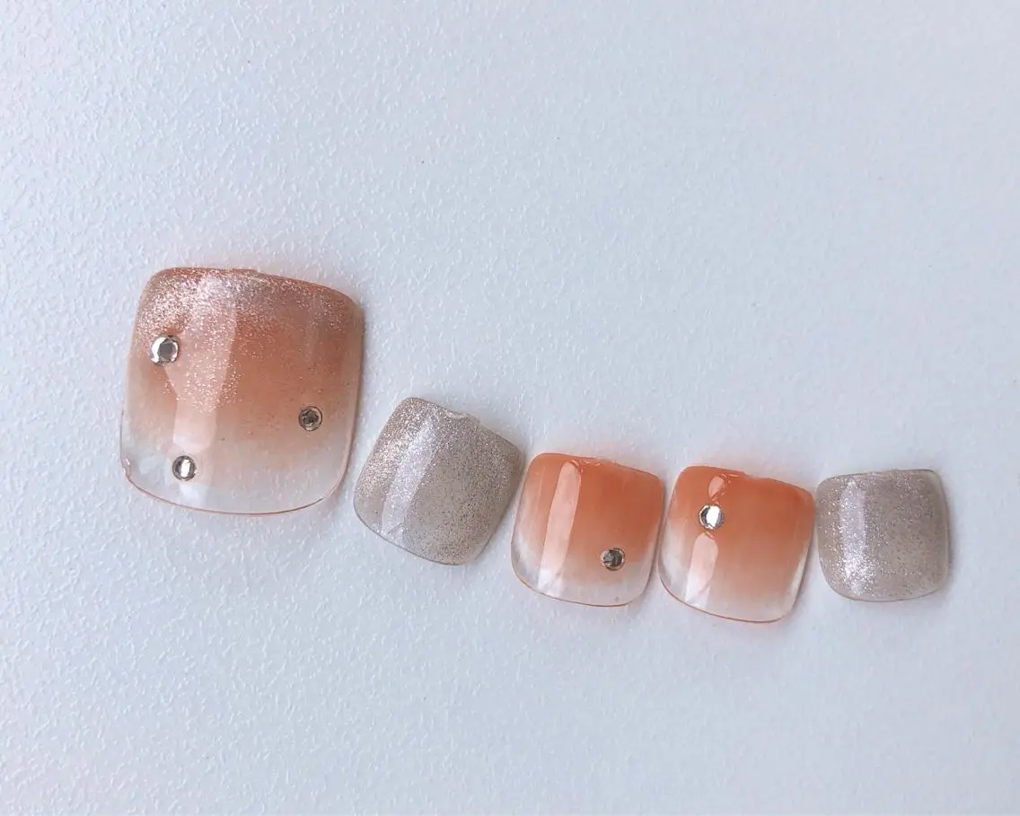 ネイル チークネイル マグネットネイル フットネイル saki_ nail heronのネイルデザイン