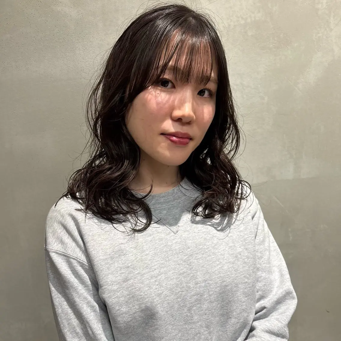 セミロング パーマ 瑠己杏 :ボブ/ ハイトーンワンカラーのヘアスタイル
