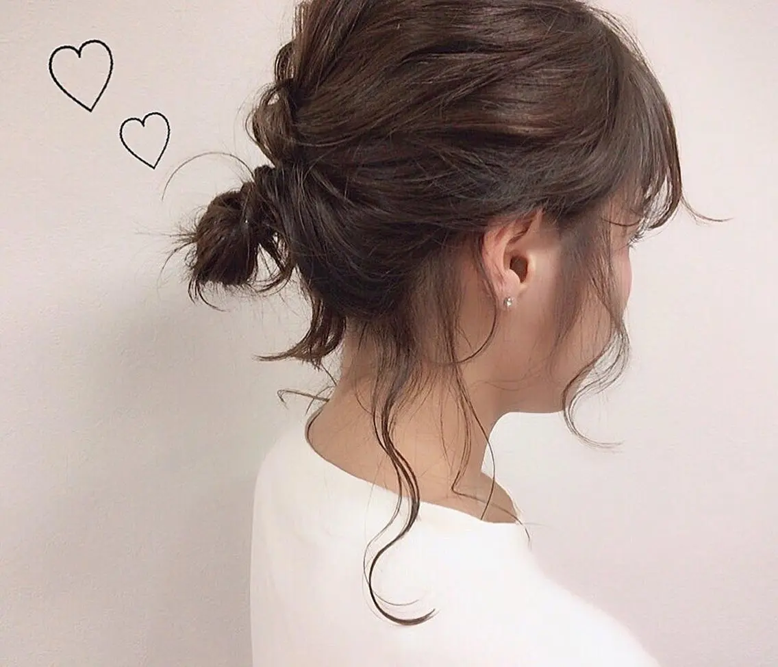 ミディアム ヘアアレンジ 簡単アレンジ 市川 千夏のヘアスタイル
