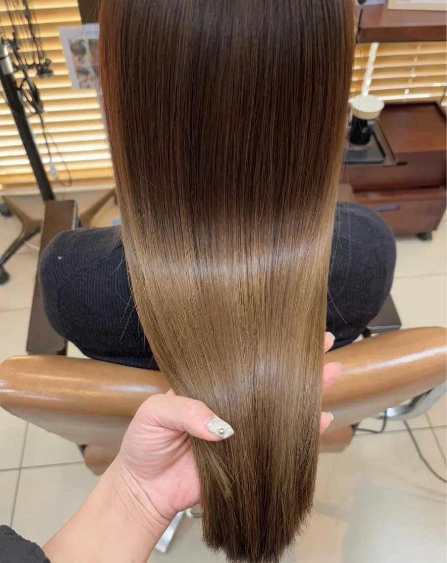 カット💇‍♀️＋プラチナトリートメントの写真
