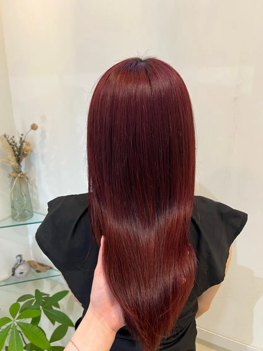 セミロング カラー ダブルカラー レッドカラー ヘアカラー ブリーチしない暖色 カラー🥀杉 優菜のヘアスタイル