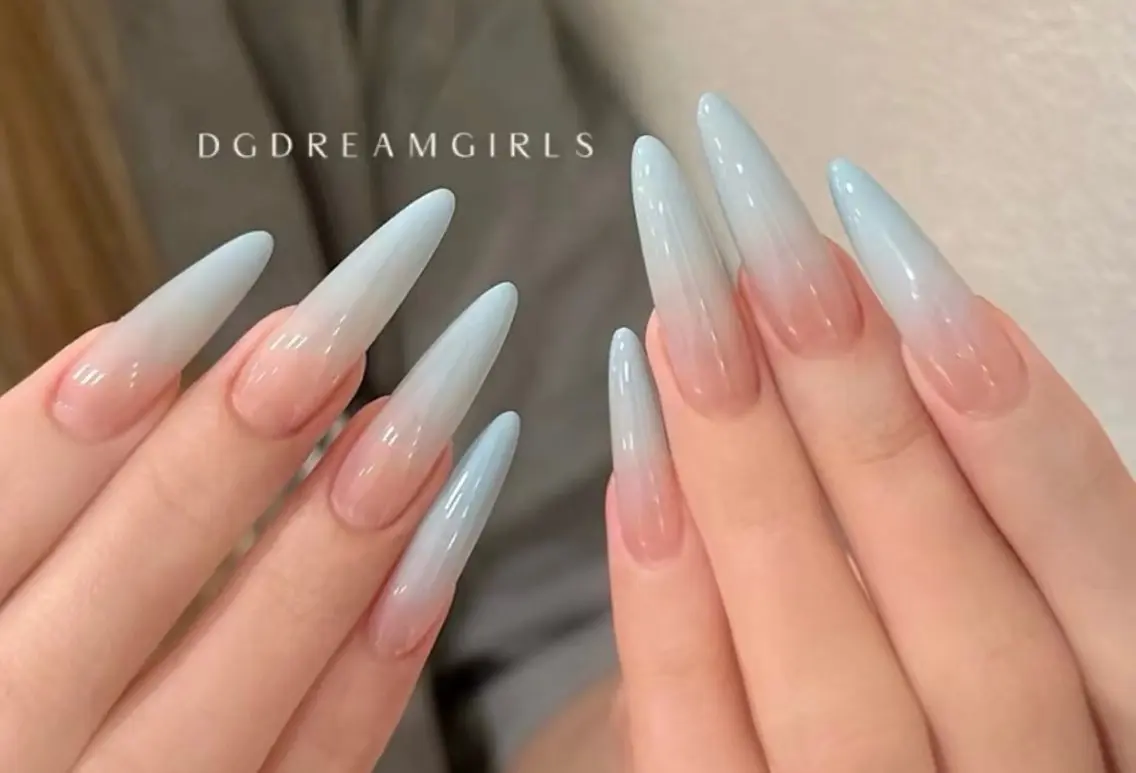 ネイル フットネイル H3 Nail Miniのネイルデザイン