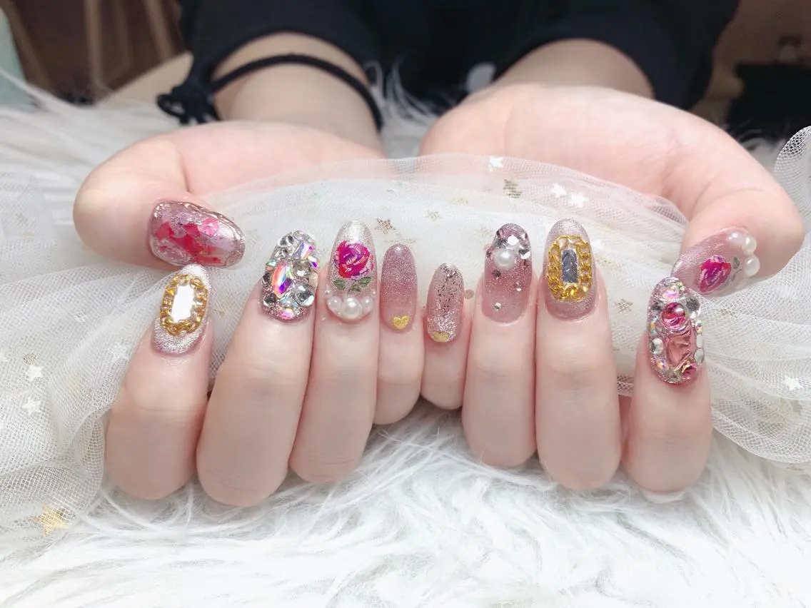 ネイル ハンドネイル princess スカルプ専門店のネイルデザイン