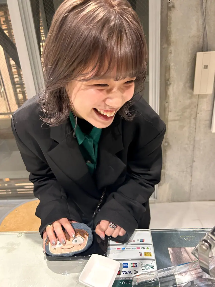 ショート カラー ベージュカラー ミルクティーベージュ パープルカラー baLon.fem/ 澤田 奈々子のヘアスタイル