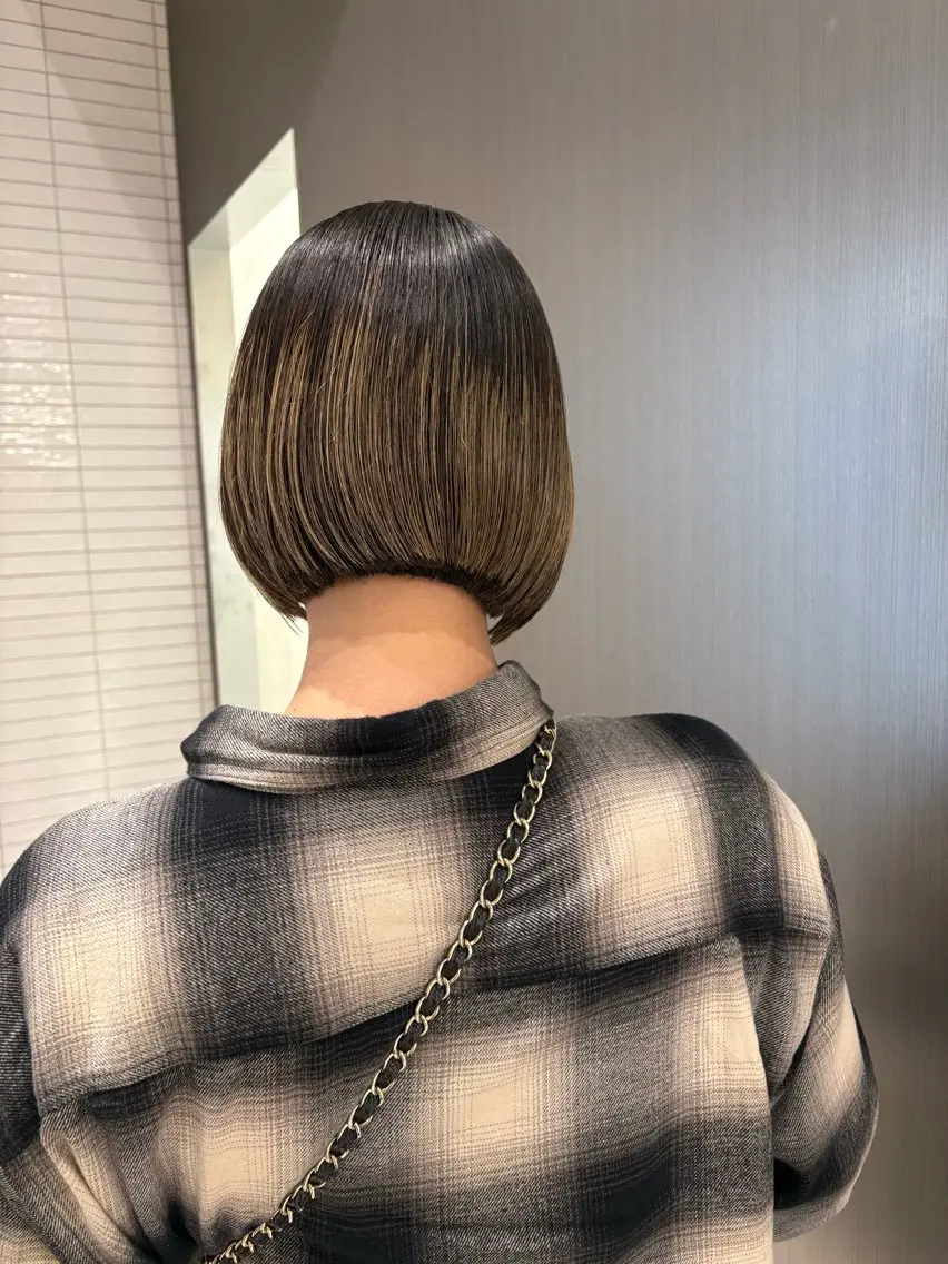 ショート カラー カット ヘアカラー トリートメント 吉武 茂暉のヘアスタイル