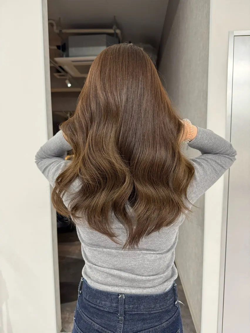 ロング Rita/髪質改善/ ブリーチなしWカラーのヘアスタイル
