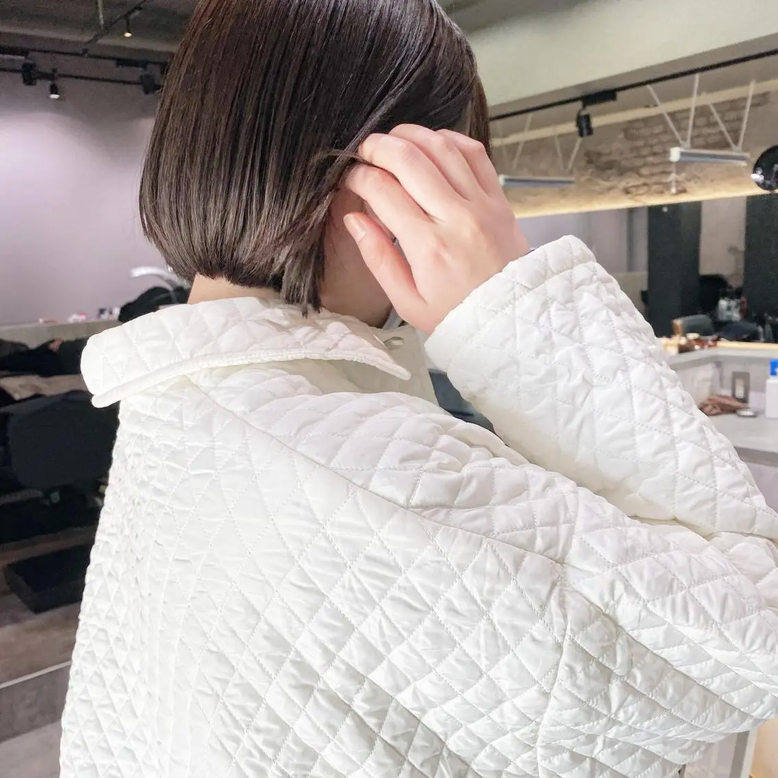 ミディアム カラー カット ヘアカラー トリートメント 荒川 ひなの 新川崎のヘアスタイル