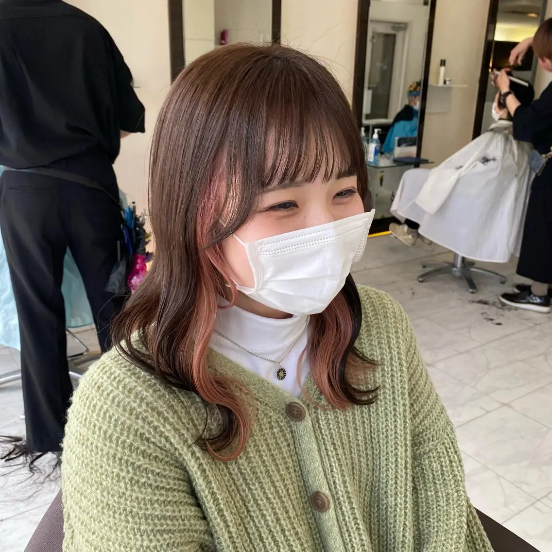 セミロング カラー ベージュカラー ブラウンカラー インナーカラー オレンジ ピンクカラー 🫧美髪&艶カラー 増田魁土🫧のヘアスタイル