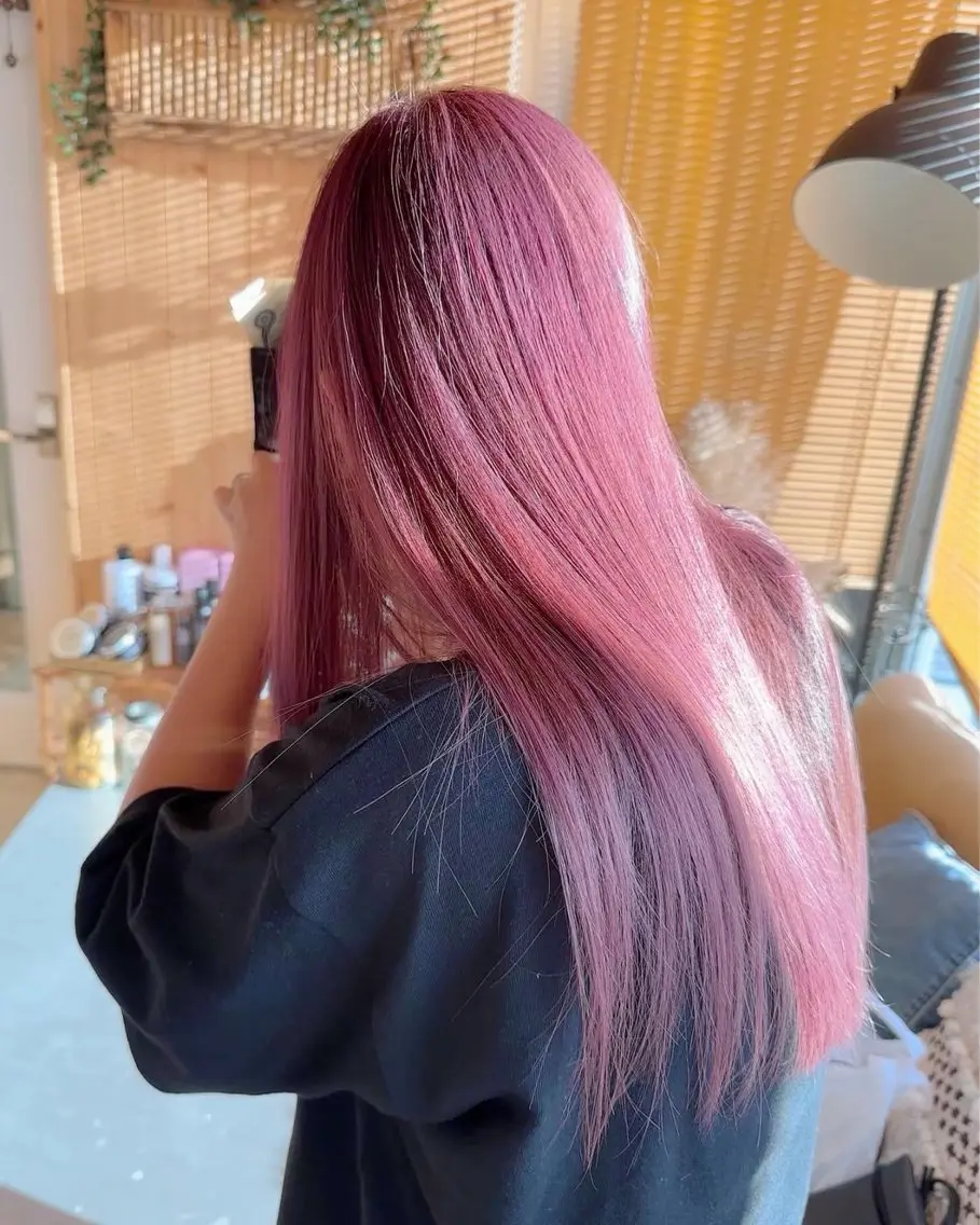 ロング カット ヘアカラー ハイトーン belle ナホのヘアスタイル