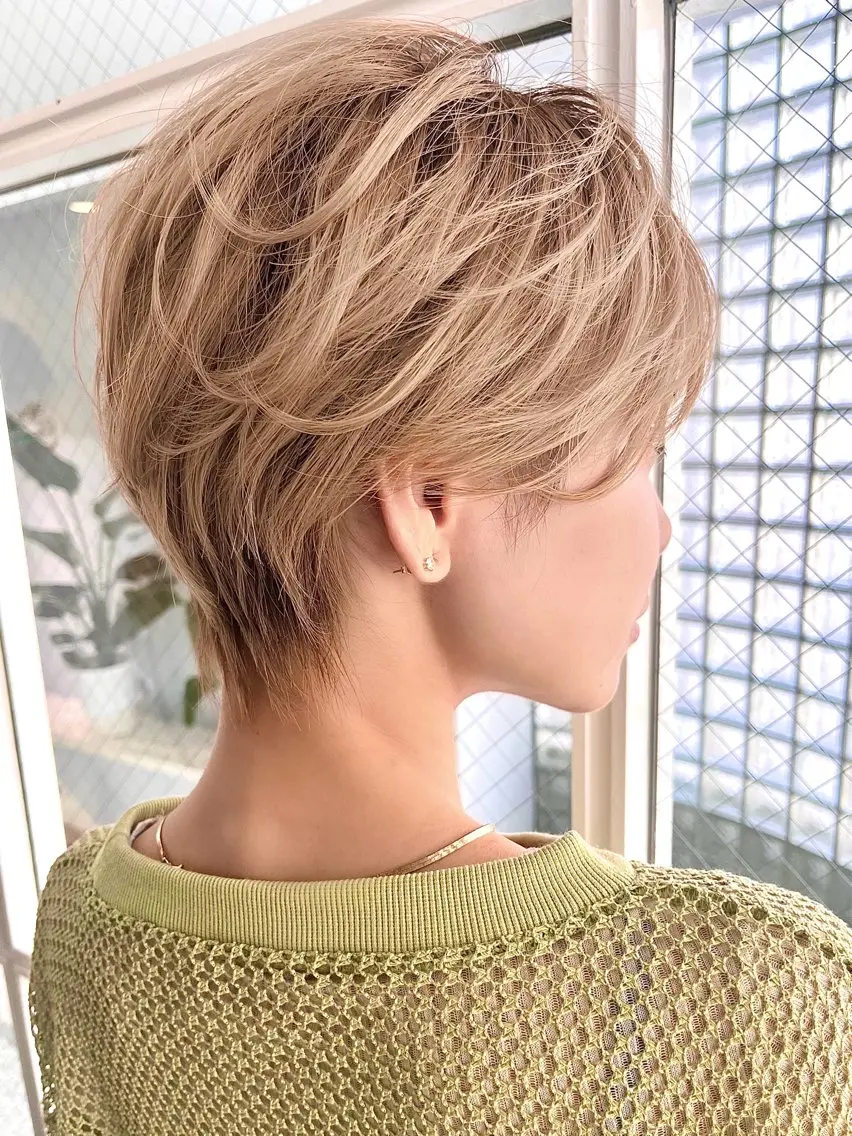 ショート リリーオブザベイス KAZUNAのヘアスタイル